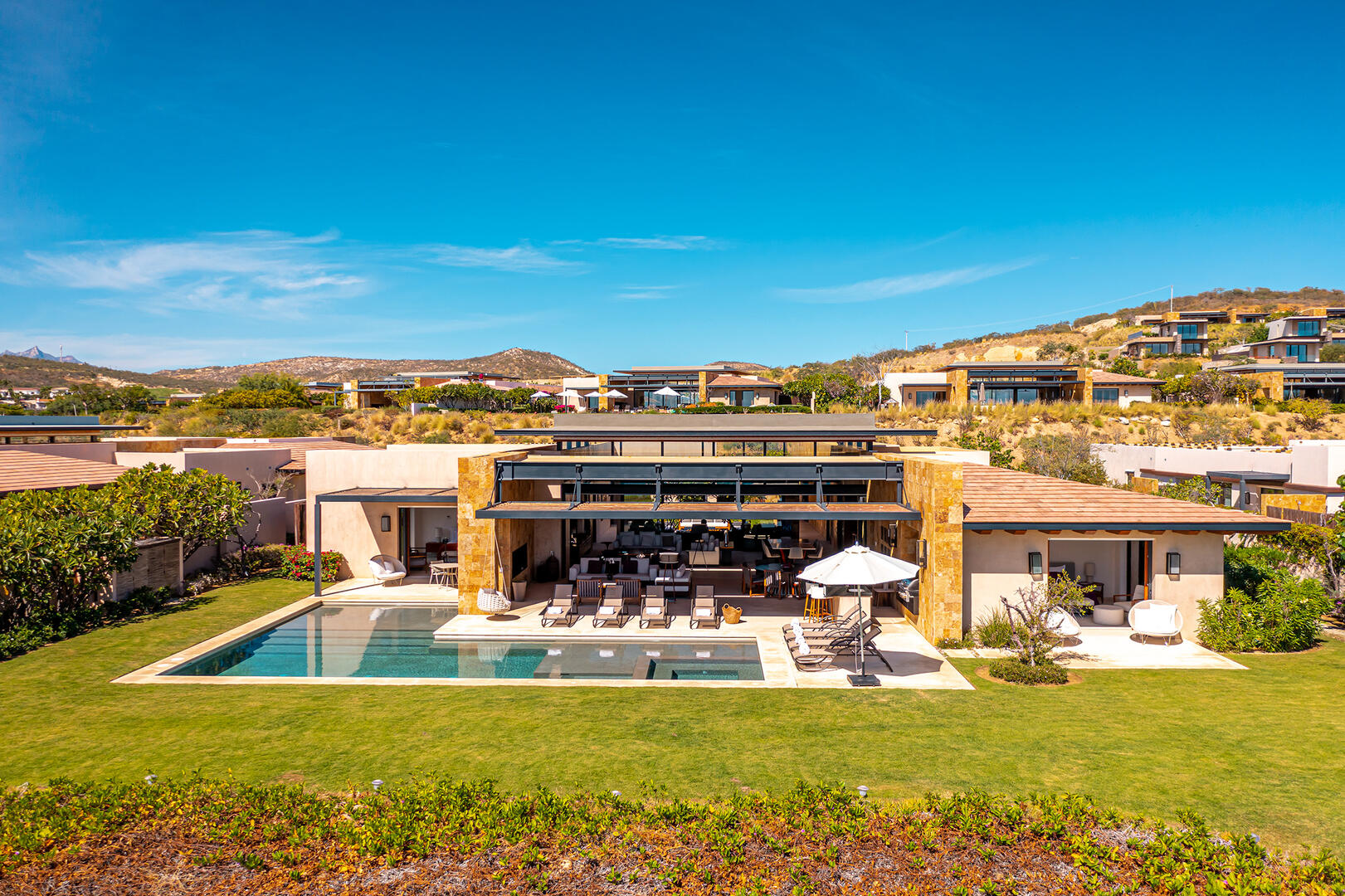 Enclave West Villa #4 6