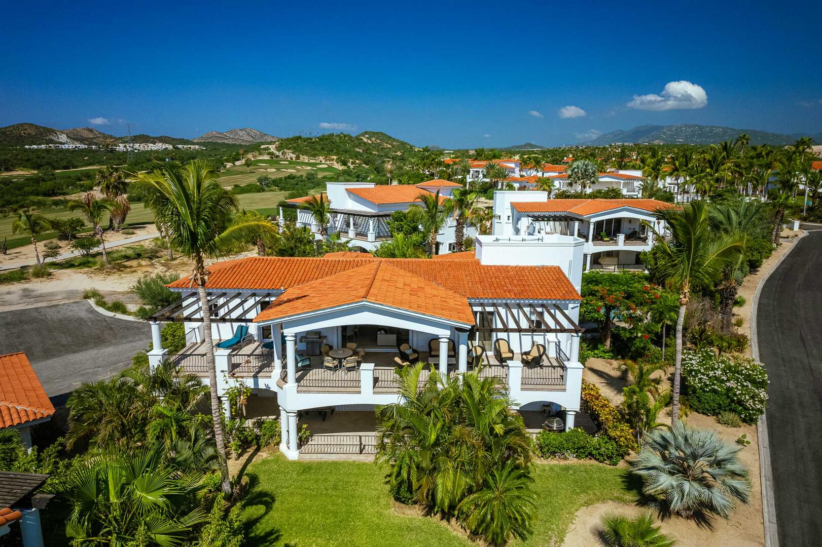 Villas del Oro 106 5