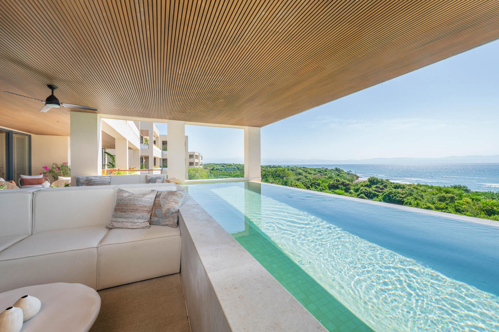 Condo Surf Sea Streich