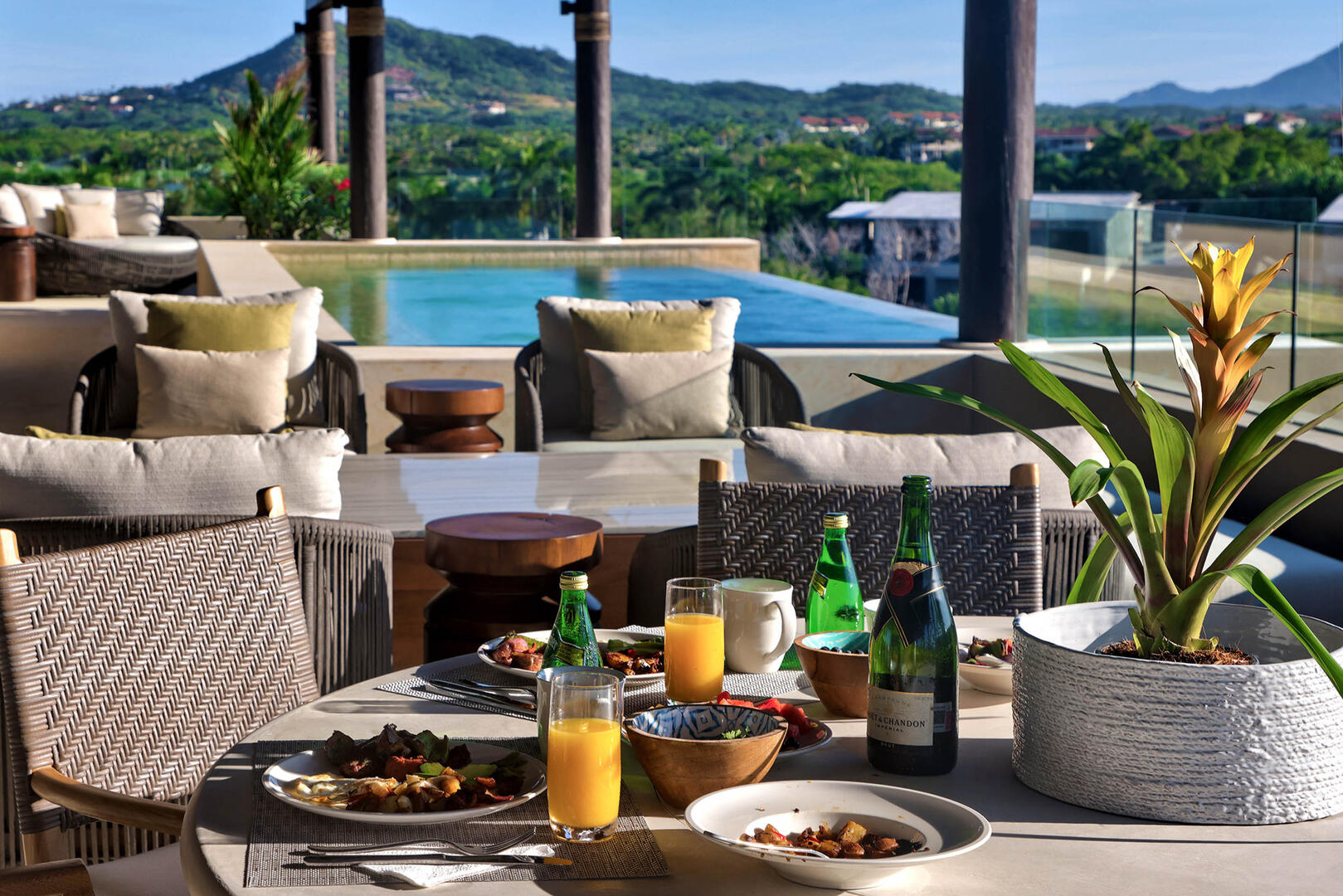 Penthouse Tau Prima Vista