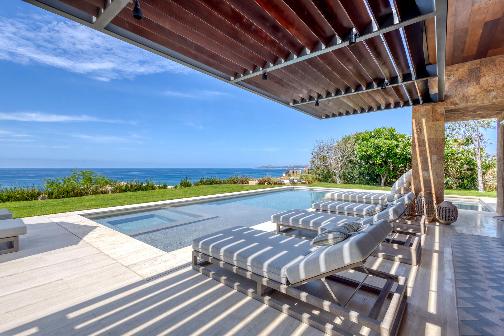 Enclave West #23 | Photo 2