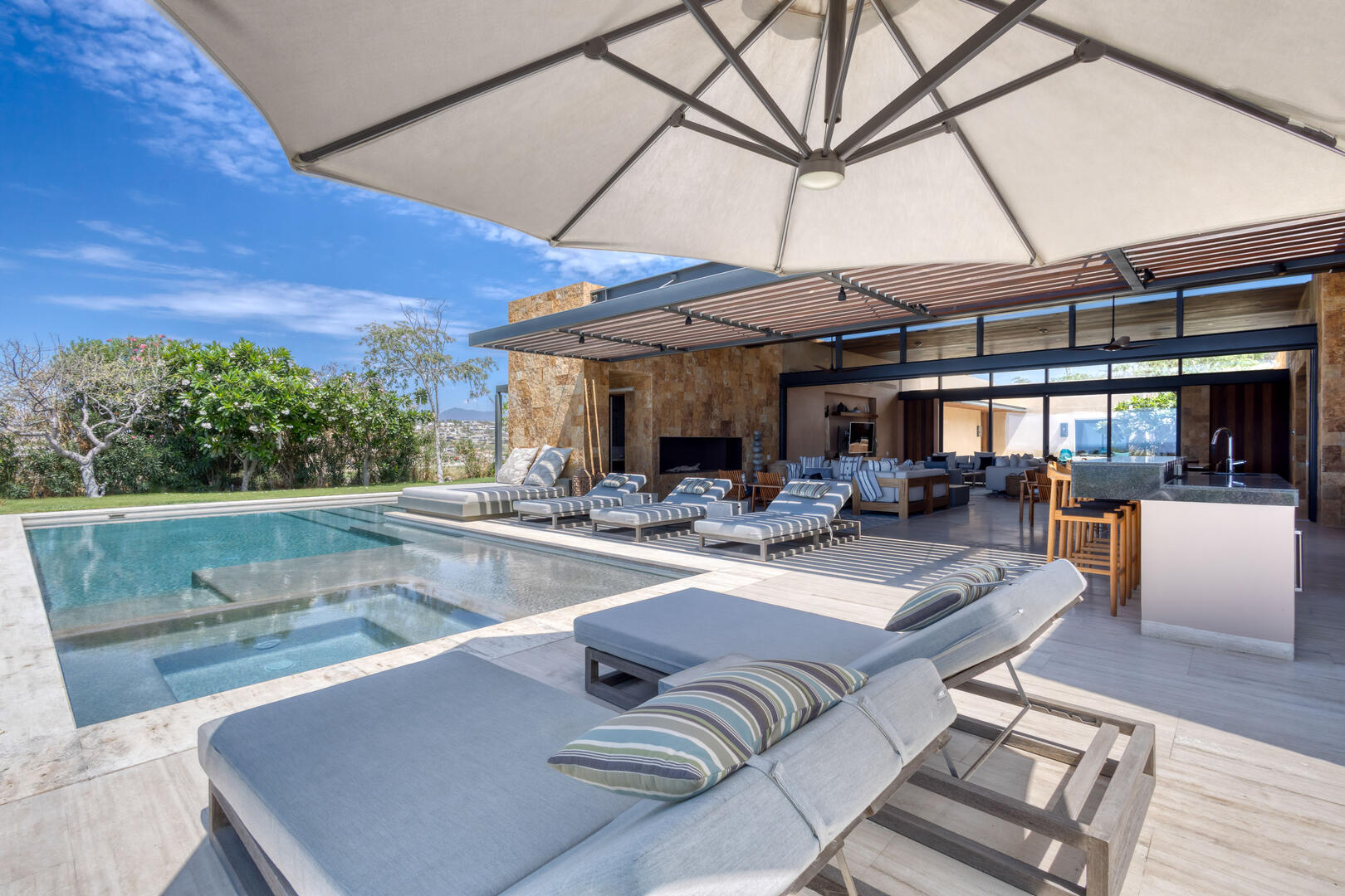 Enclave West #23 | Photo 13