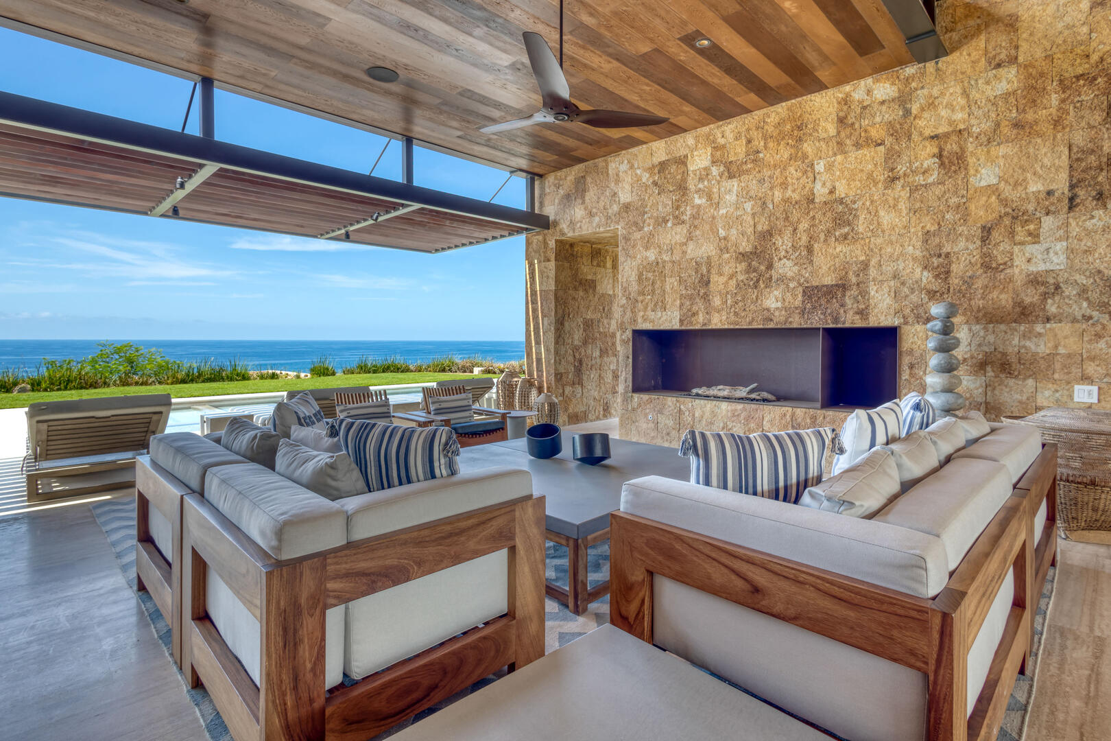 Enclave West #23 | Photo 21
