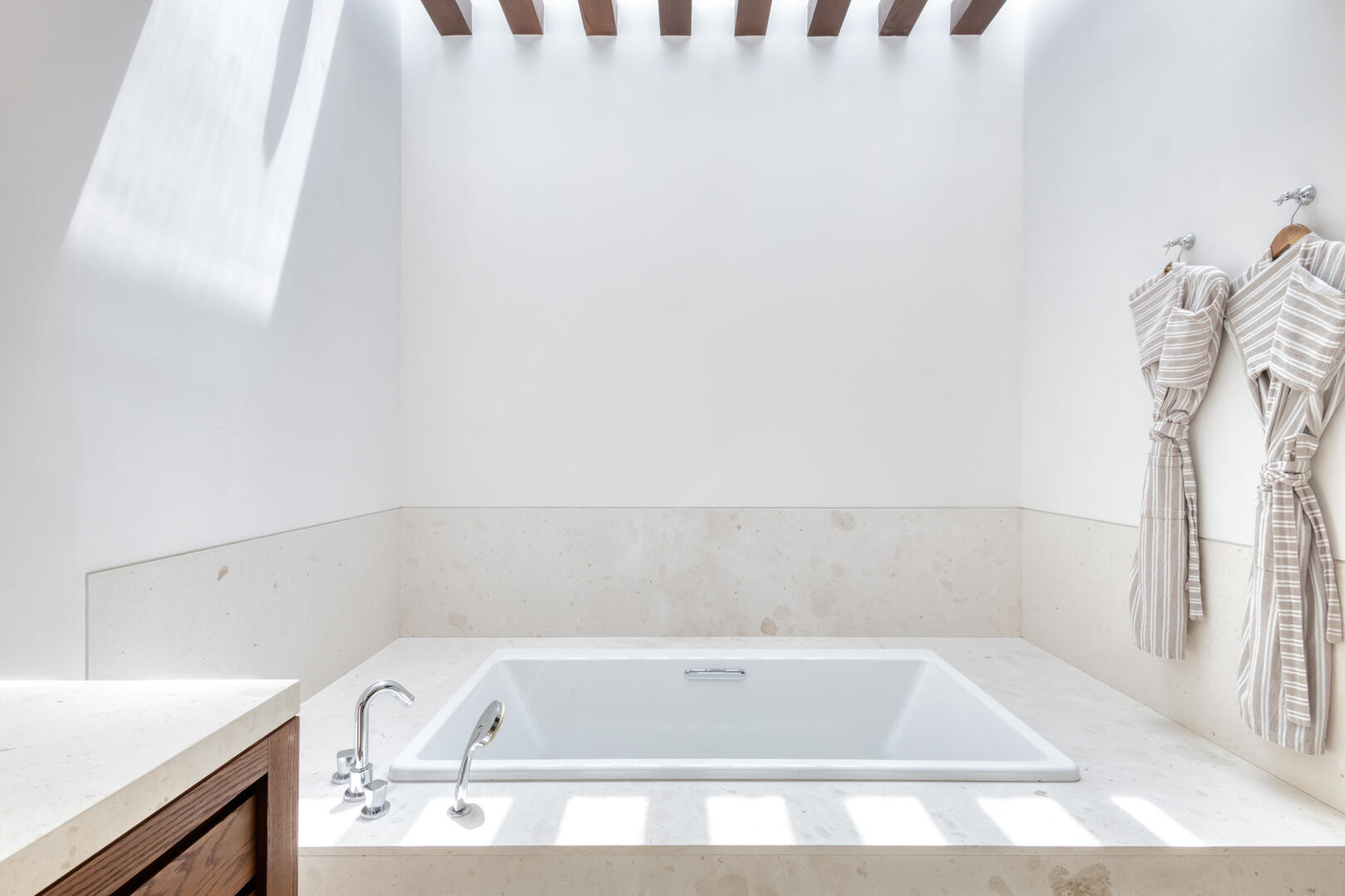 Enclave West #23 | Photo 32