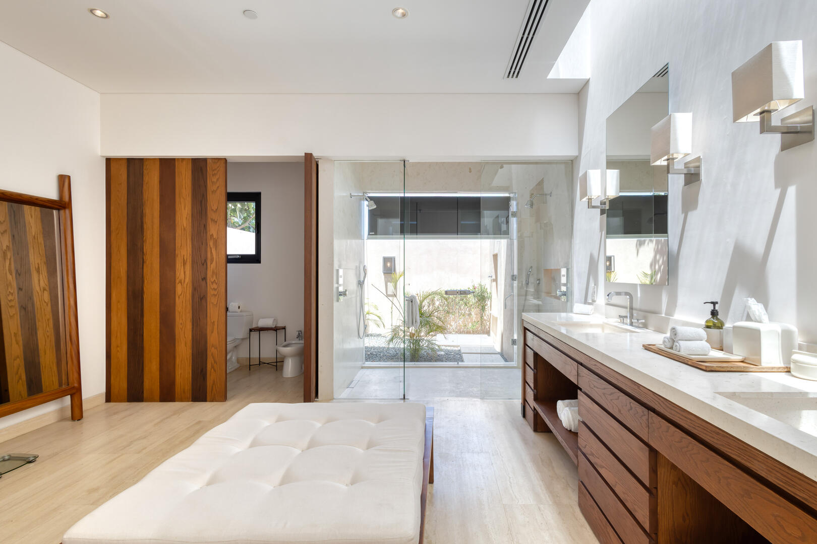 Enclave West #23 | Photo 33