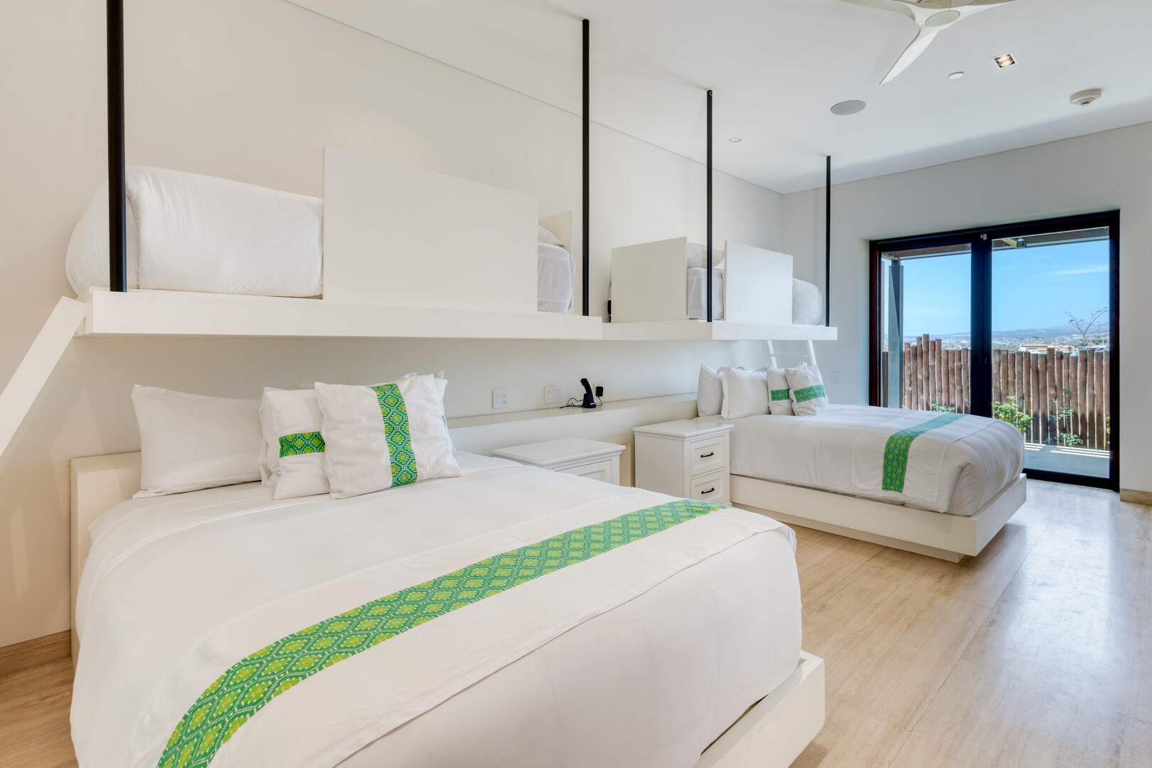 Enclave West #23 | Photo 38