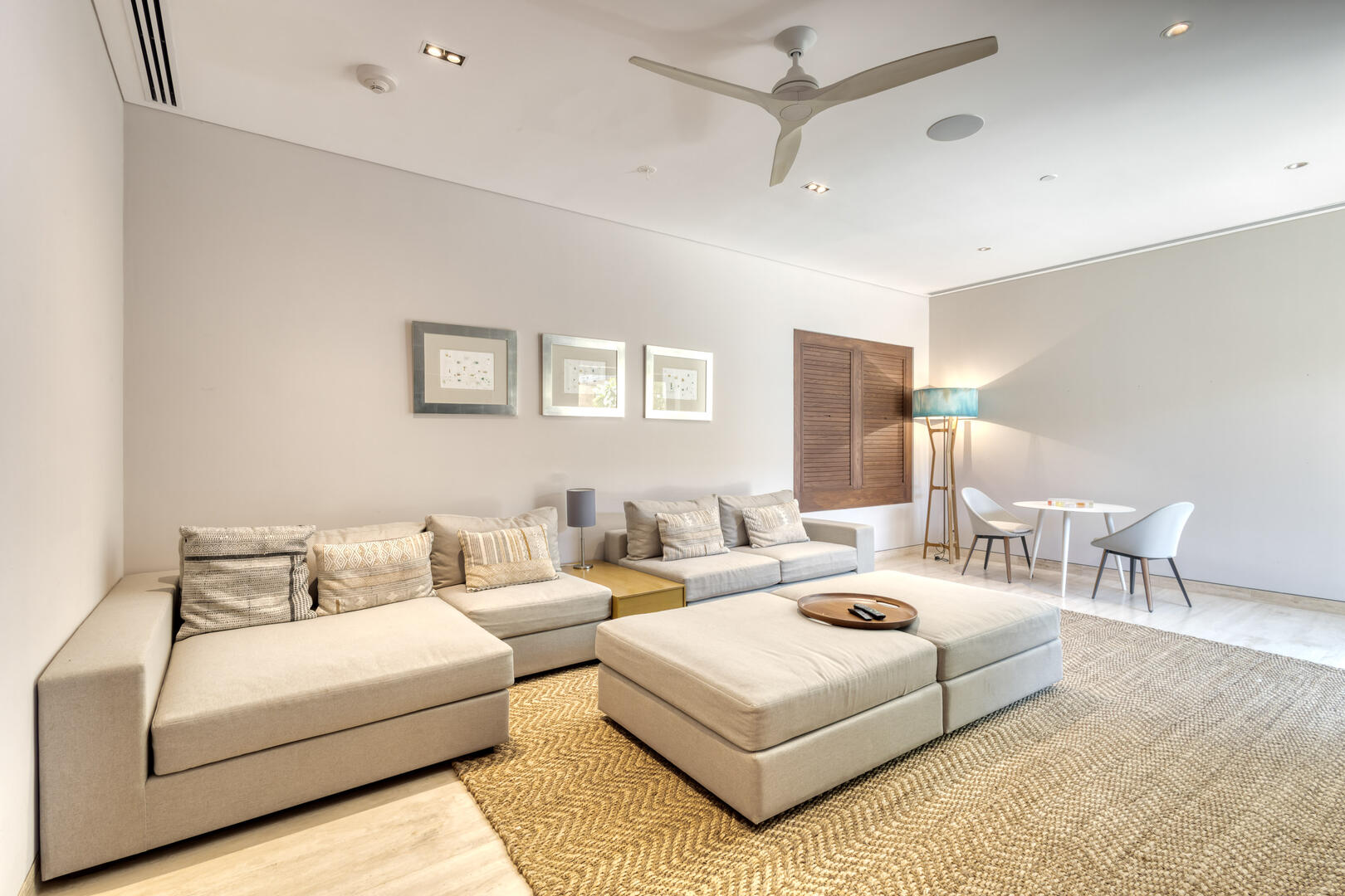 Enclave West #23 | Photo 42