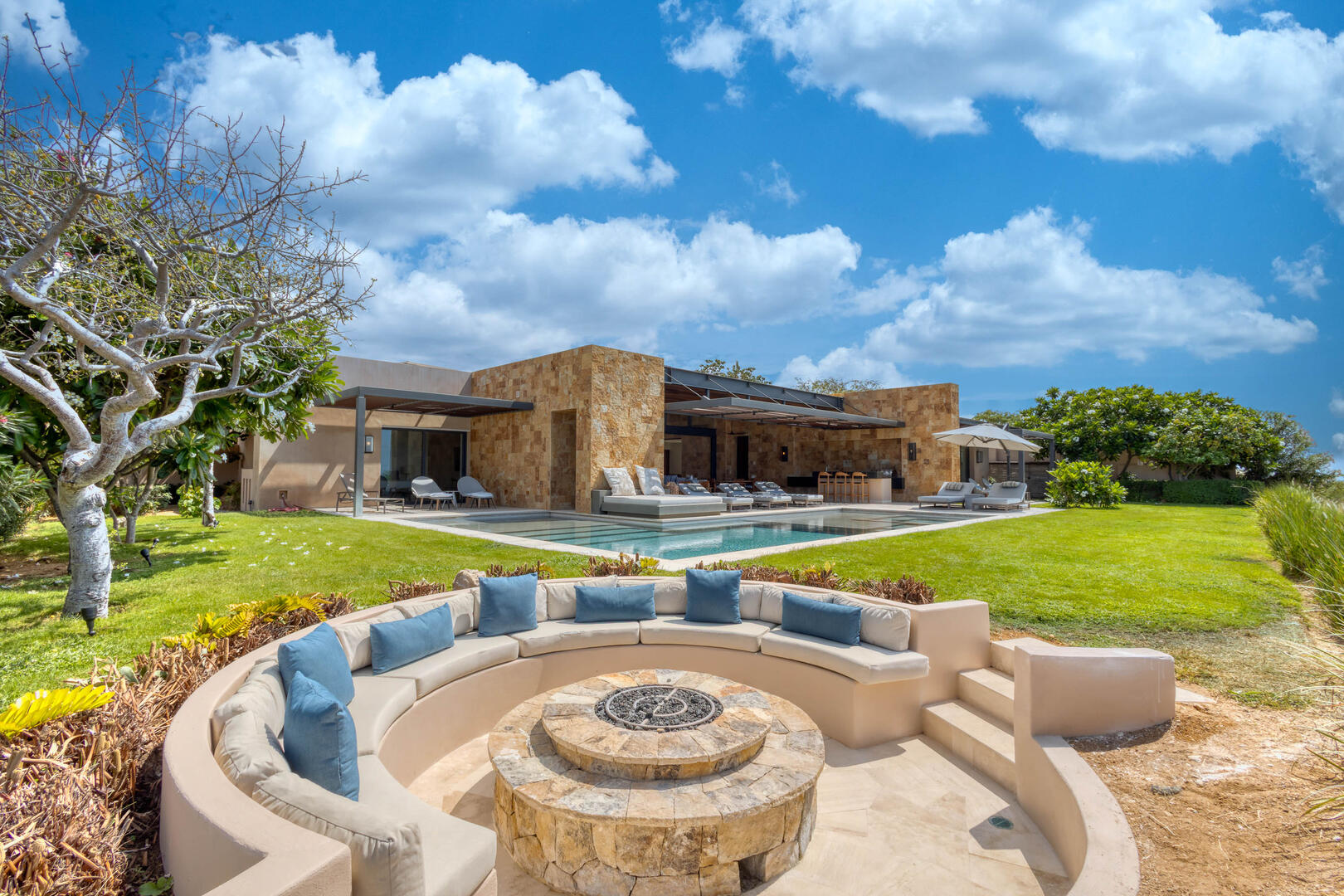 Enclave West #23 | Photo 10