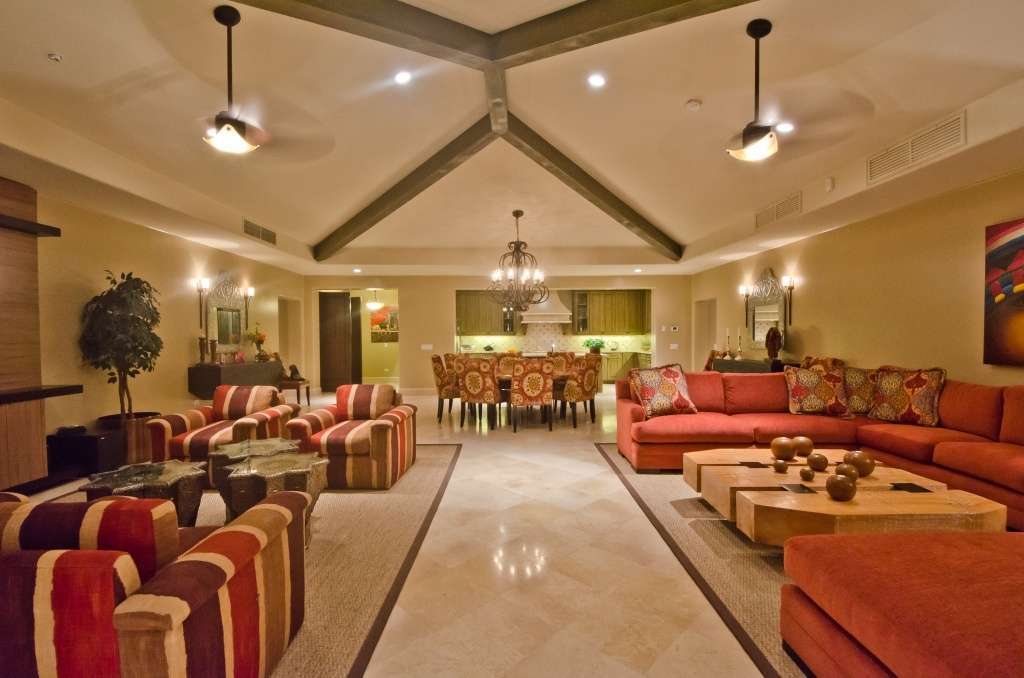 Hacienda Penthouse 2